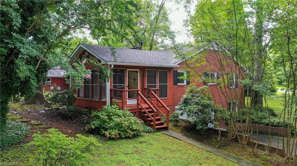 property viewer photo 3
