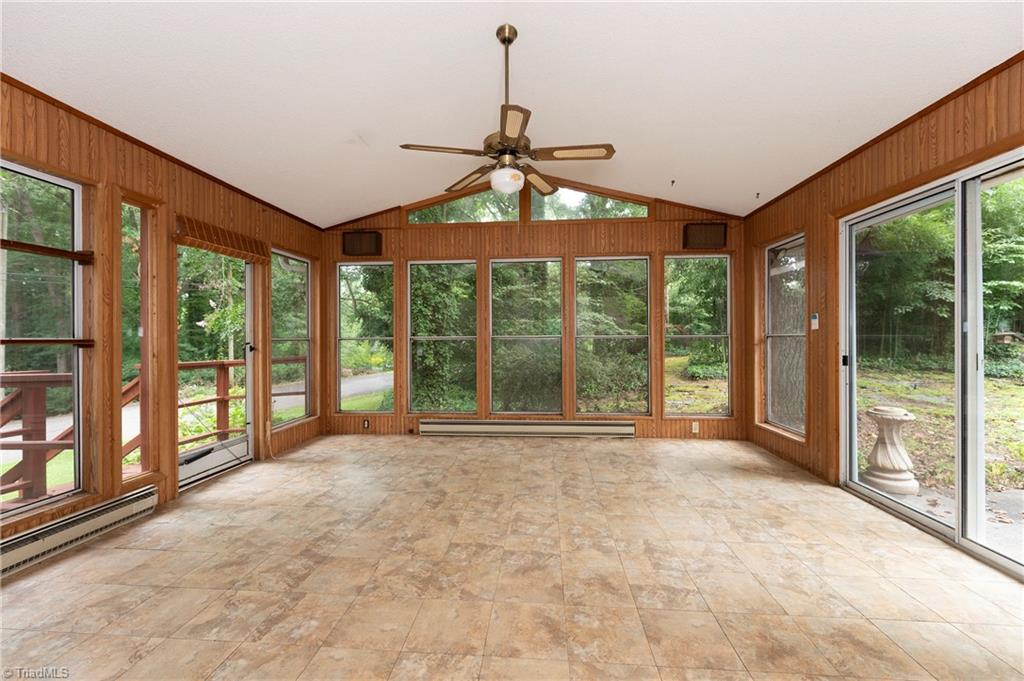 property viewer photo 32