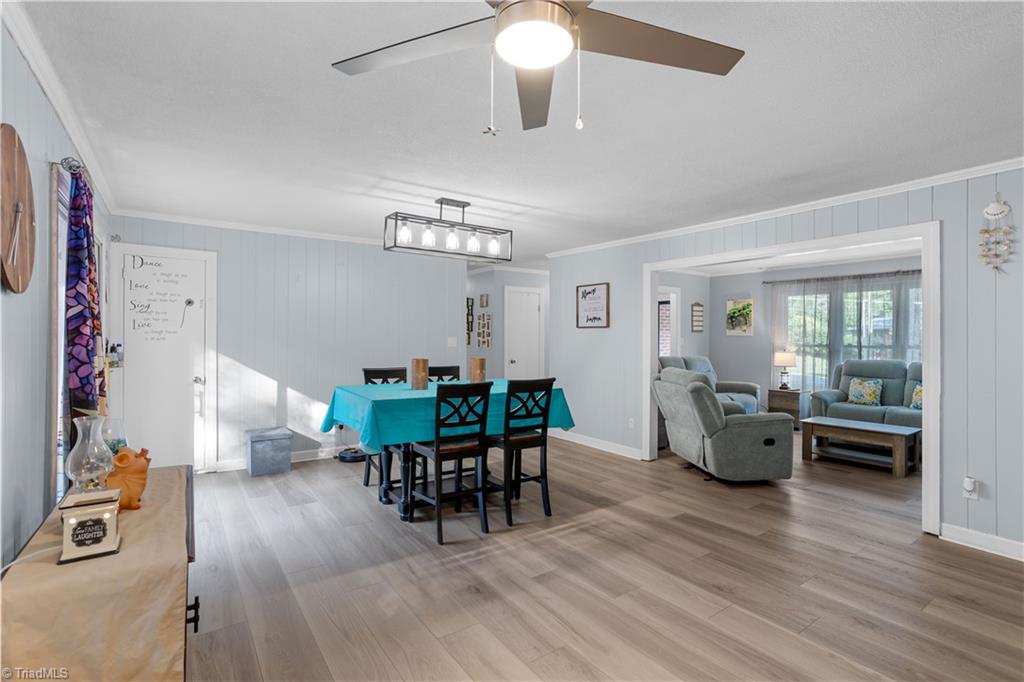 property viewer photo 16