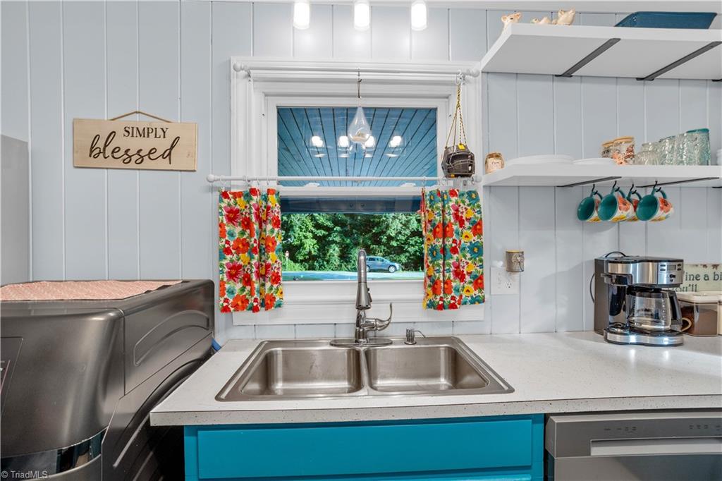 property viewer photo 19