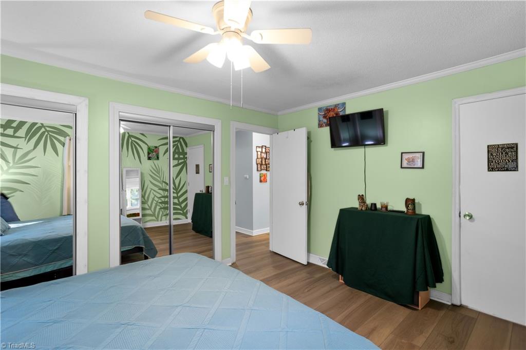 property viewer photo 24