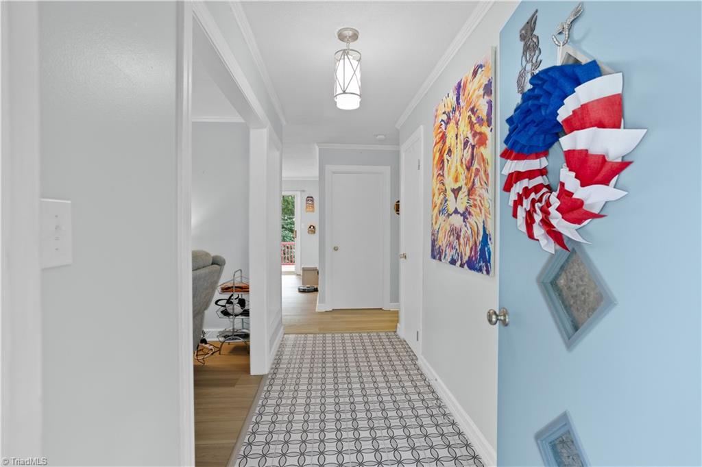 property viewer photo 8