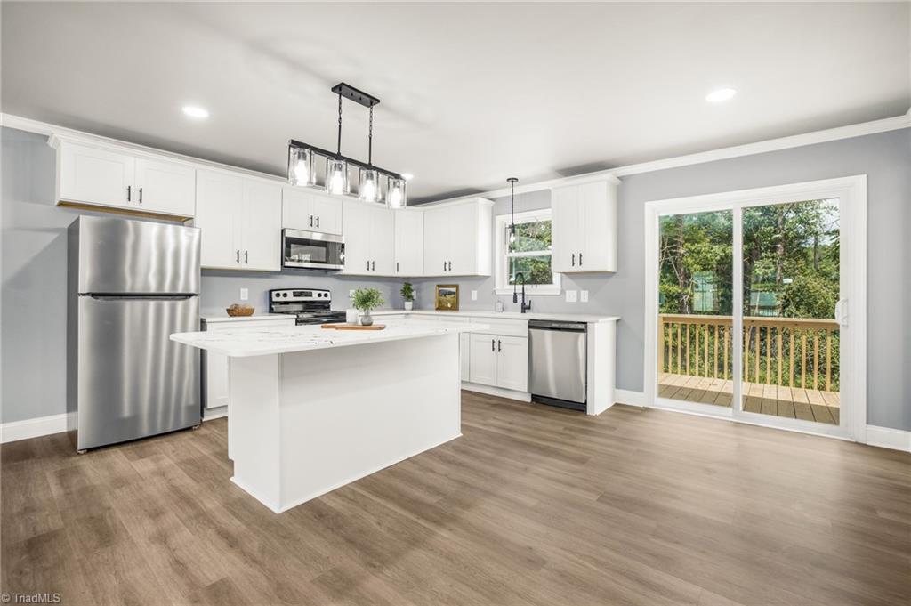 property viewer photo 6