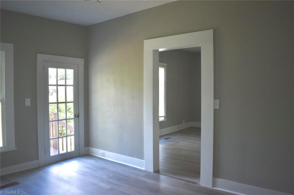 property viewer photo 11
