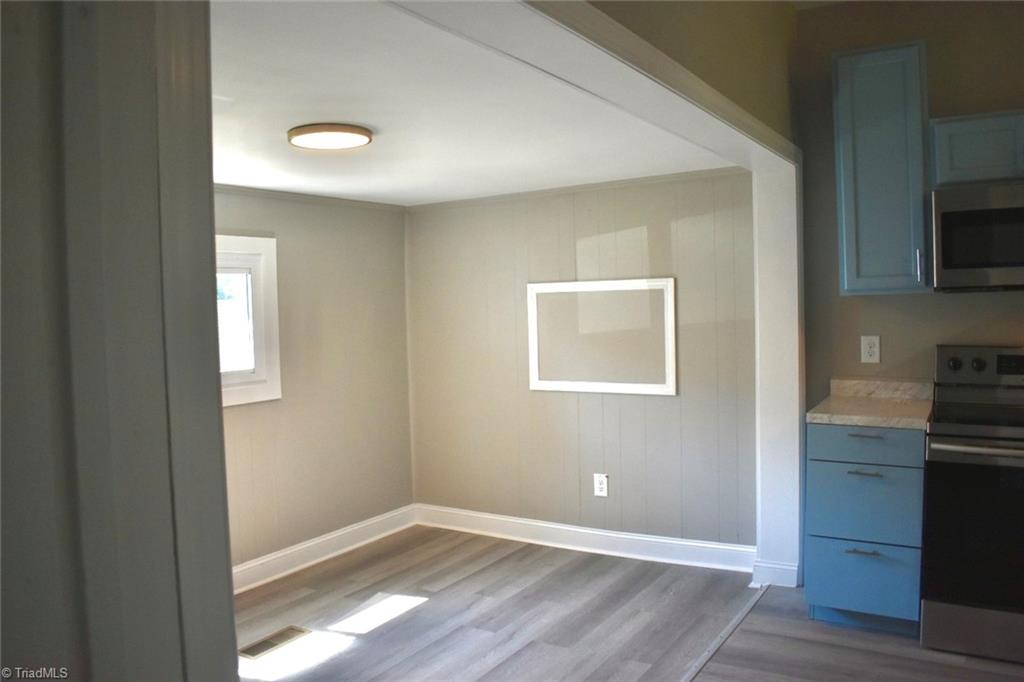 property viewer photo 14