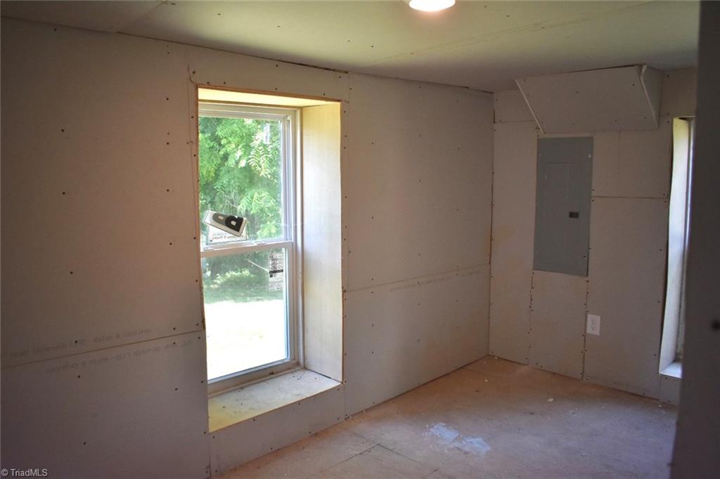 property viewer photo 27