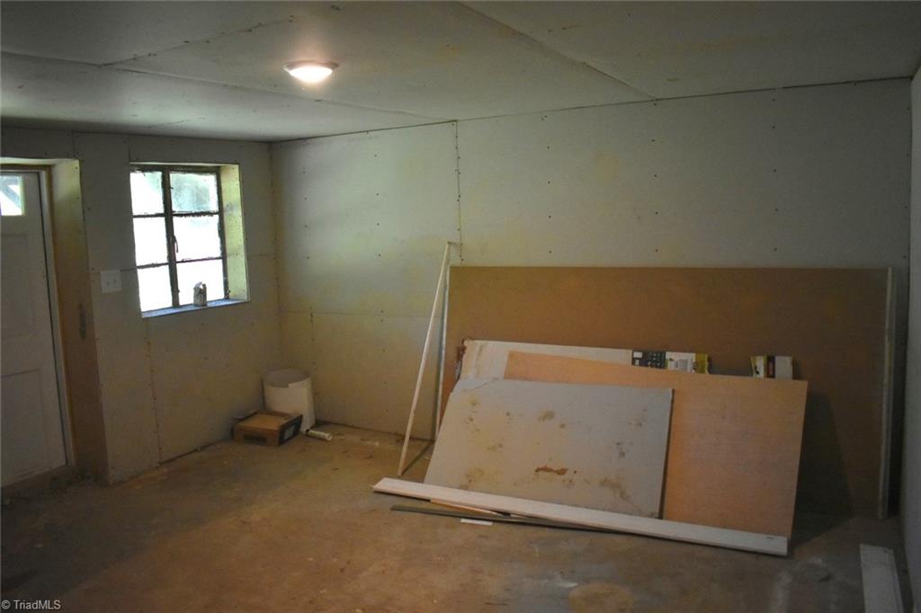 property viewer photo 28