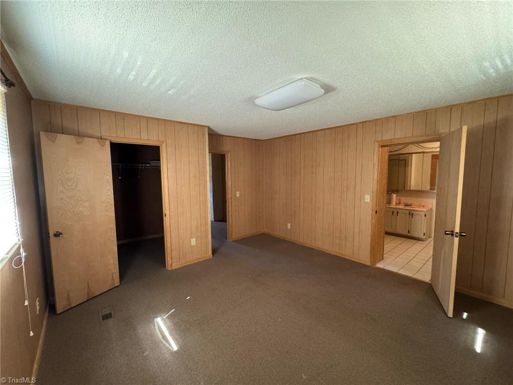 property viewer photo 12