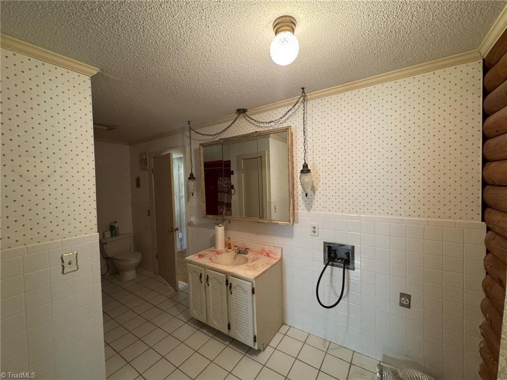 property viewer photo 15