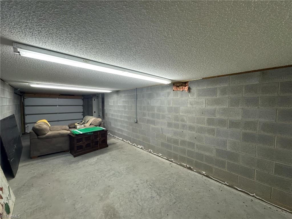property viewer photo 25