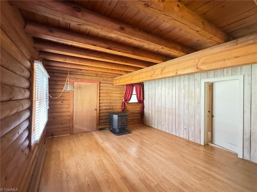 property viewer photo 7