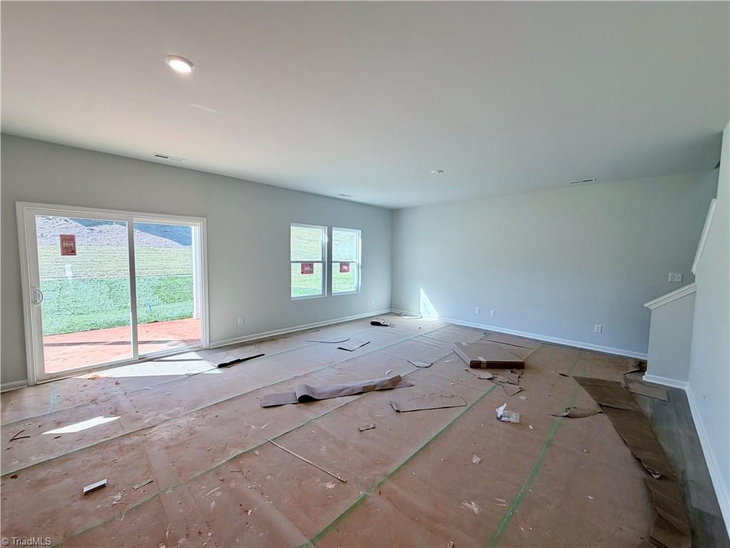 property viewer photo 2