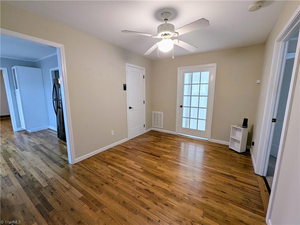 property viewer photo 16