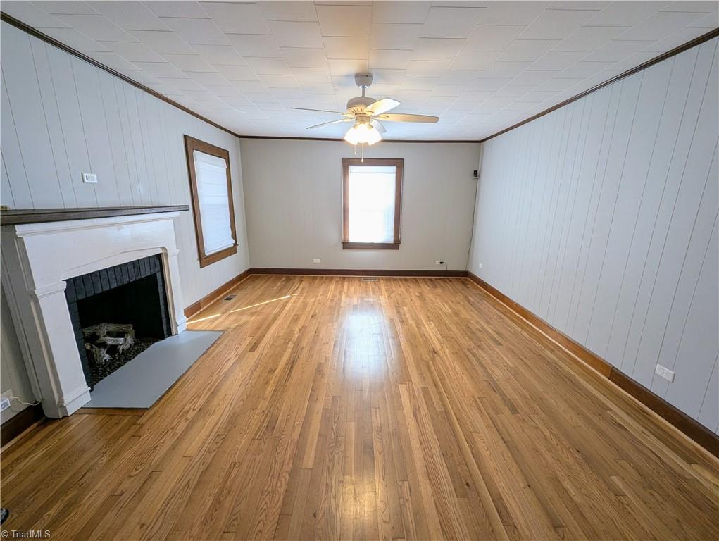 property viewer photo 2