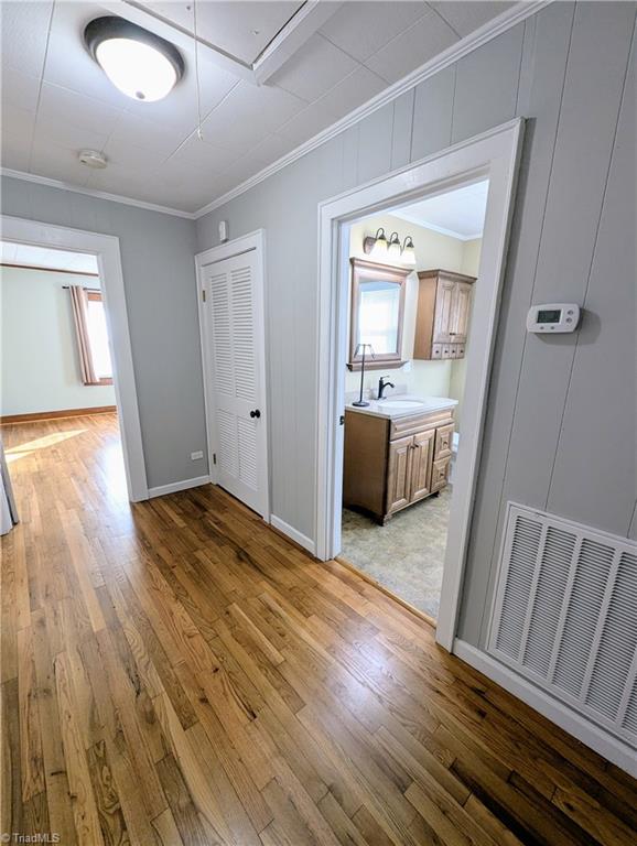 property viewer photo 27
