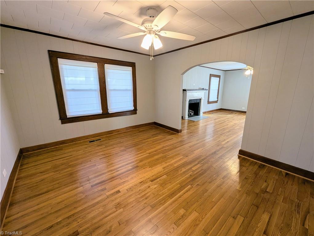 property viewer photo 7