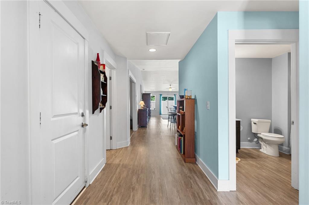 property viewer photo 3