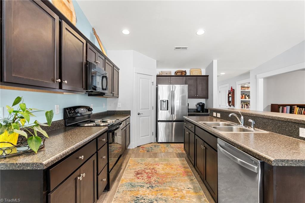 property viewer photo 5