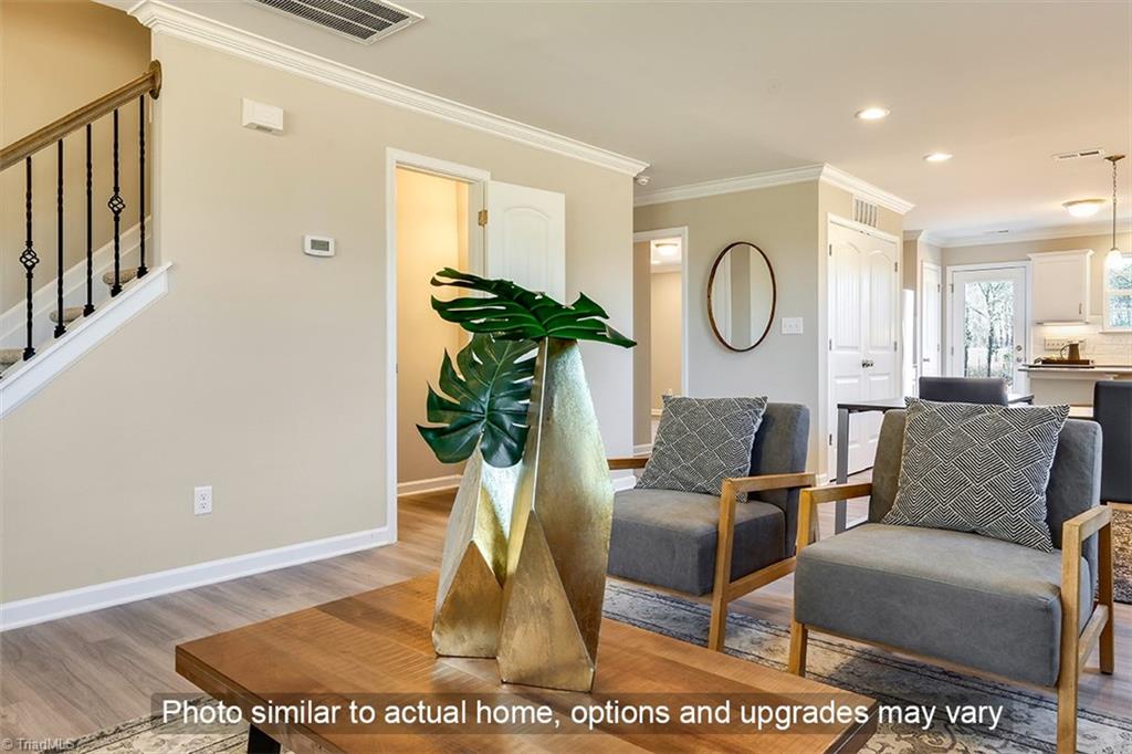 property viewer photo 4