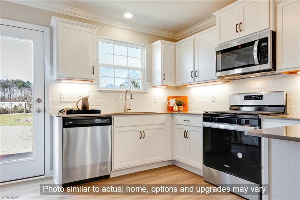 property viewer photo 6