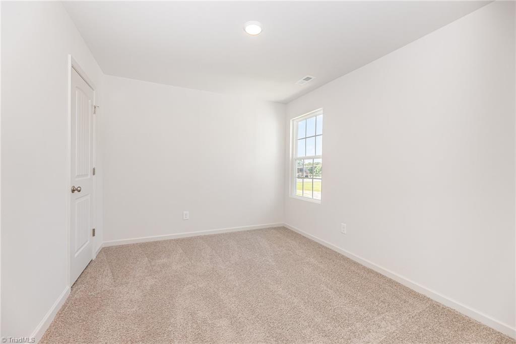 property viewer photo 13