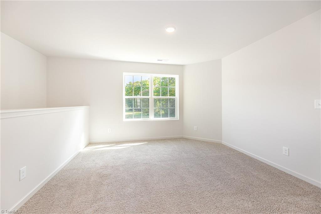 property viewer photo 9