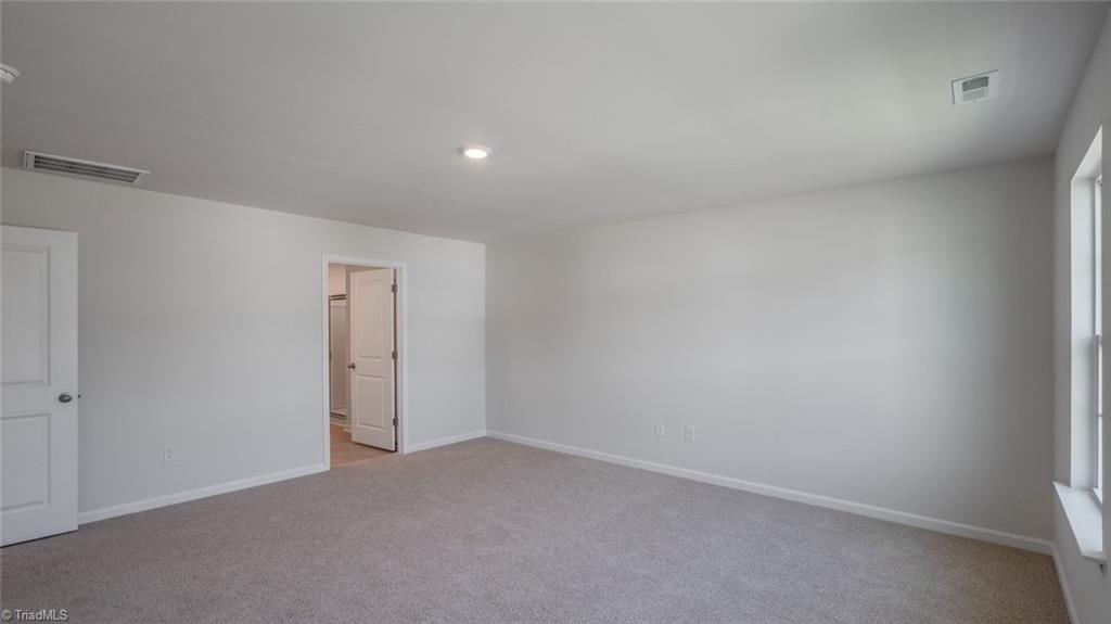 property viewer photo 19