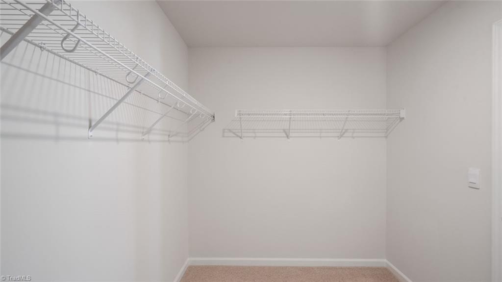 property viewer photo 24