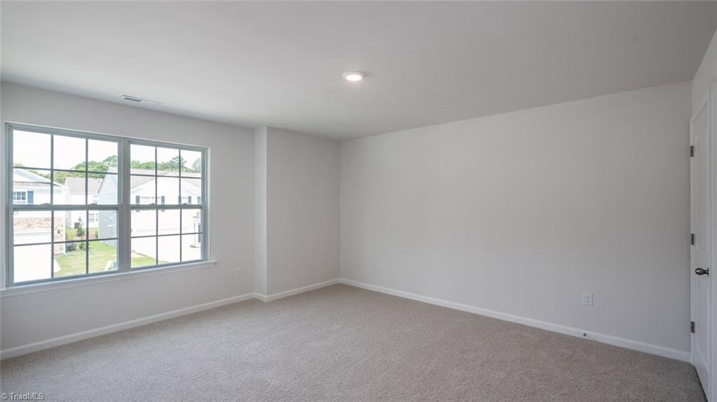 property viewer photo 25