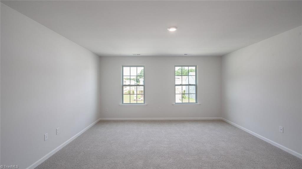property viewer photo 26