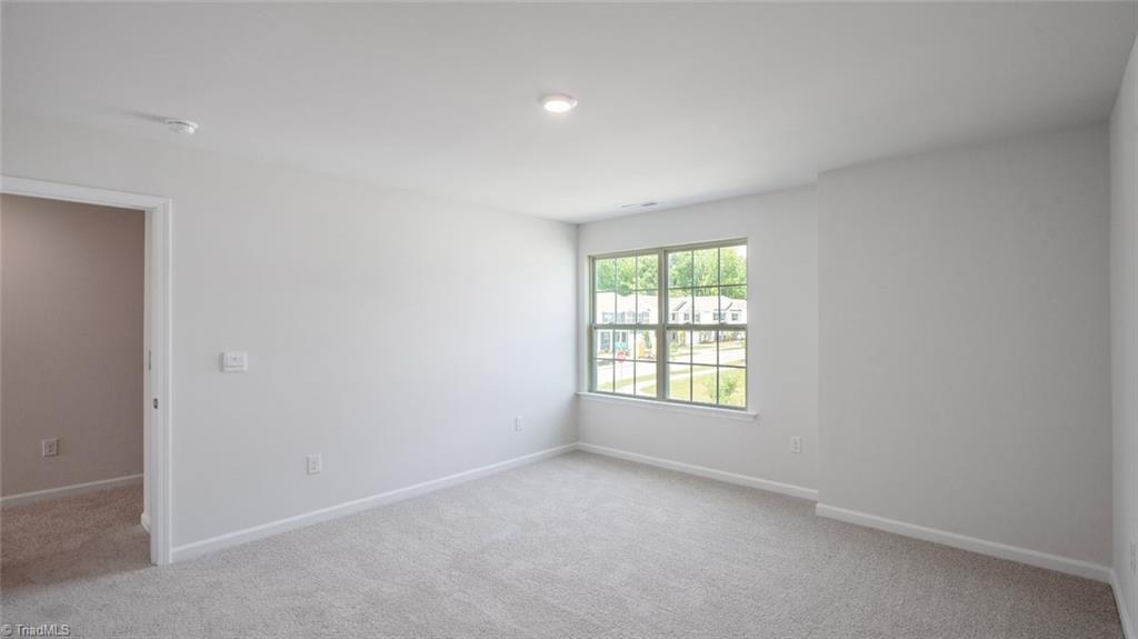property viewer photo 28