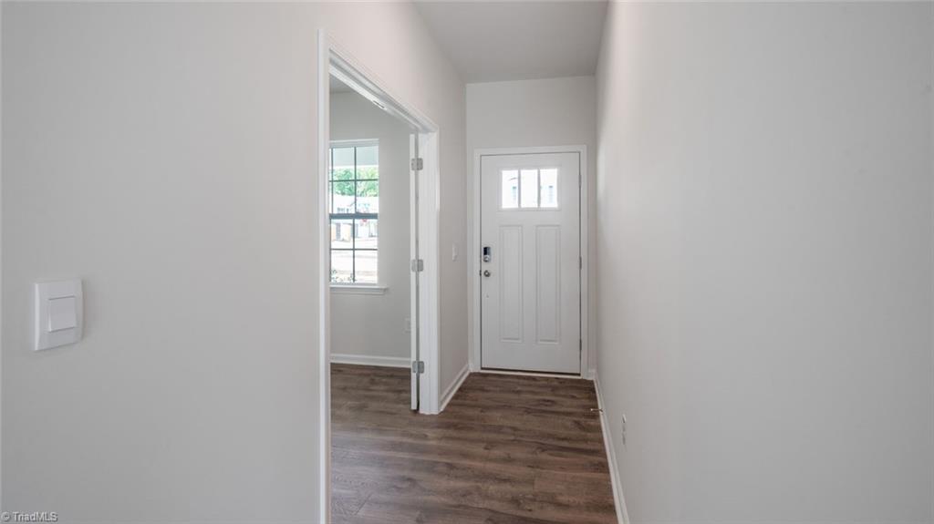 property viewer photo 3
