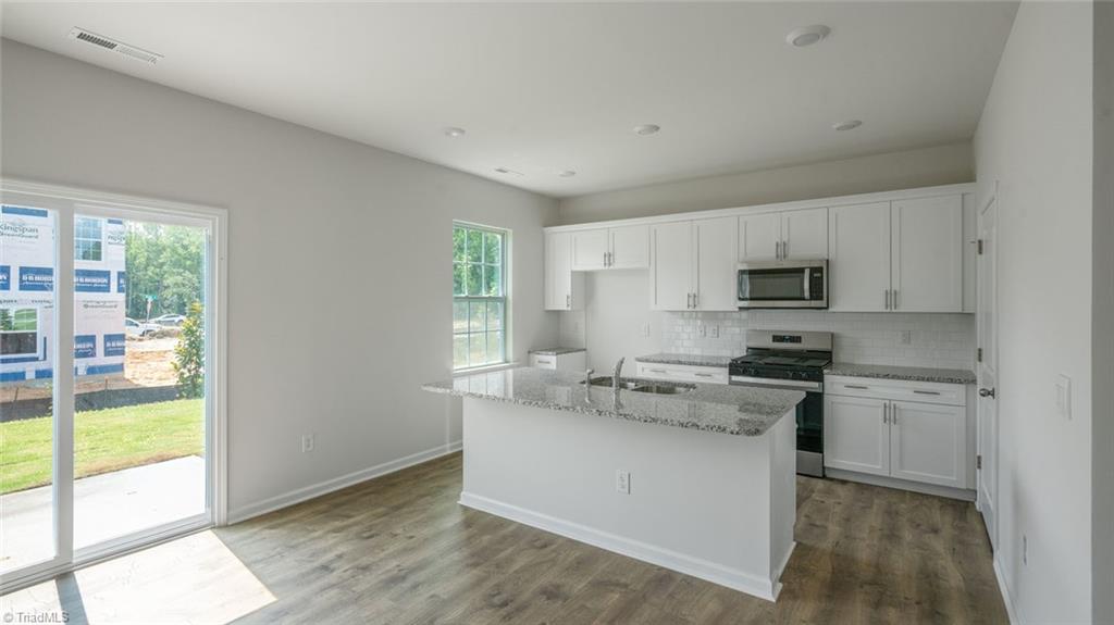 property viewer photo 4