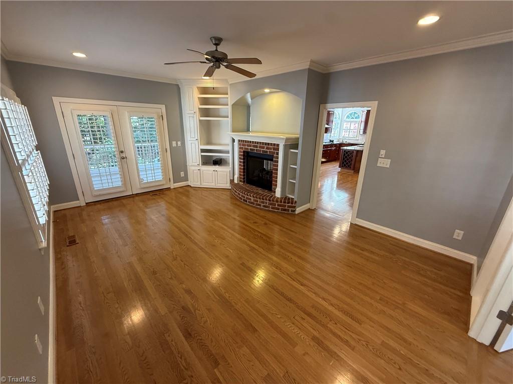 property viewer photo 21