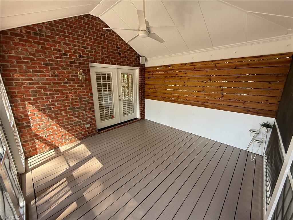 property viewer photo 24