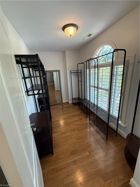 property viewer photo 29