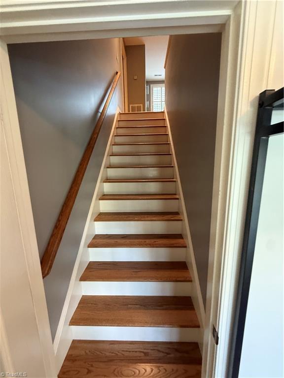 property viewer photo 30