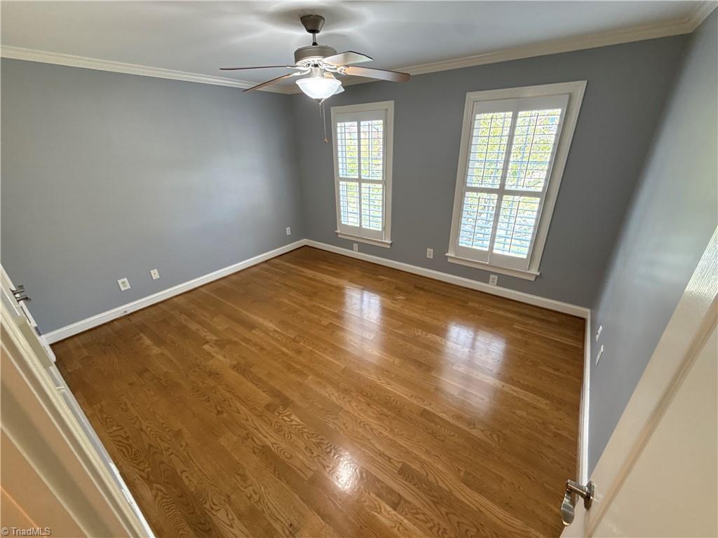 property viewer photo 36