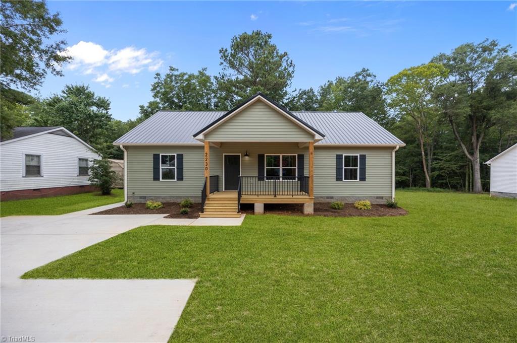 main property photo 0
