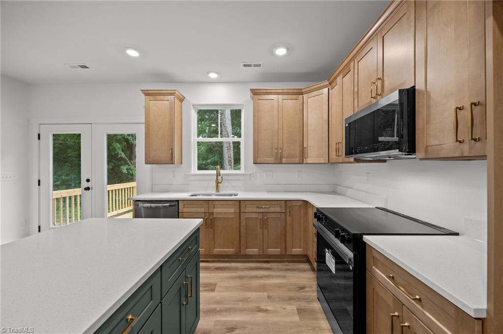 property viewer photo 11