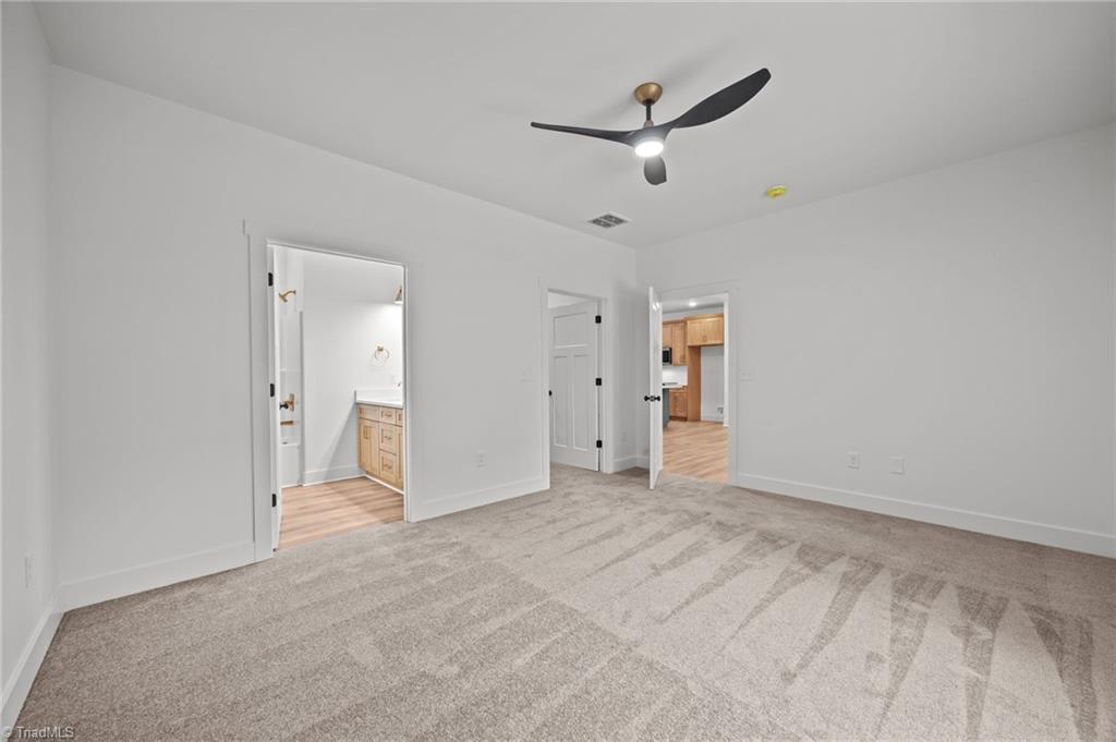 property viewer photo 16