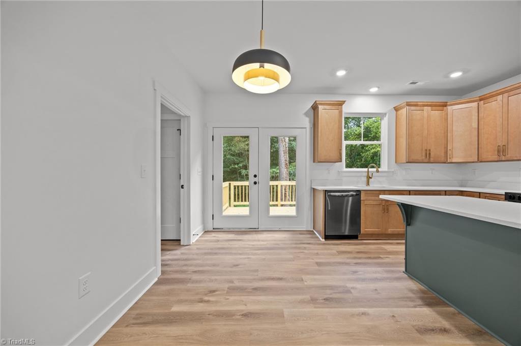 property viewer photo 8