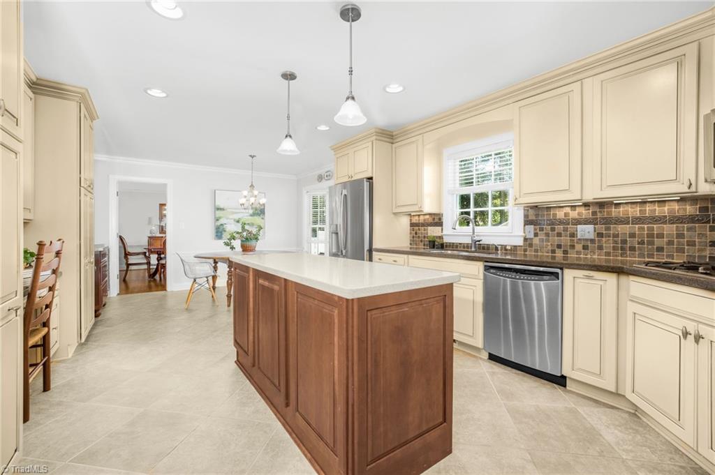 property viewer photo 11