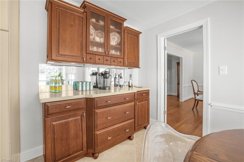 property viewer photo 12