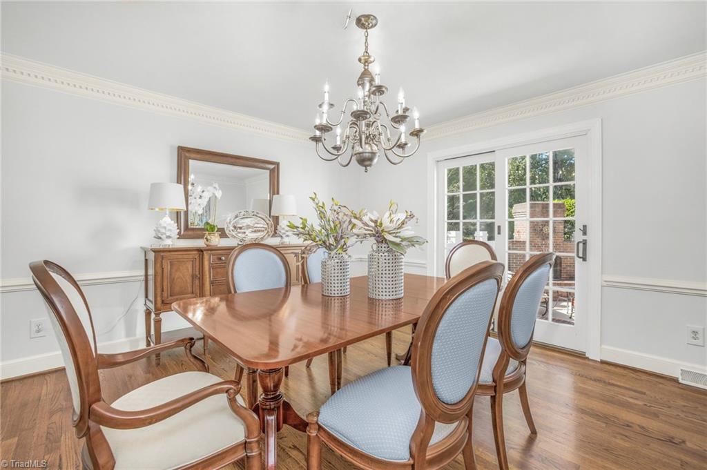 property viewer photo 14