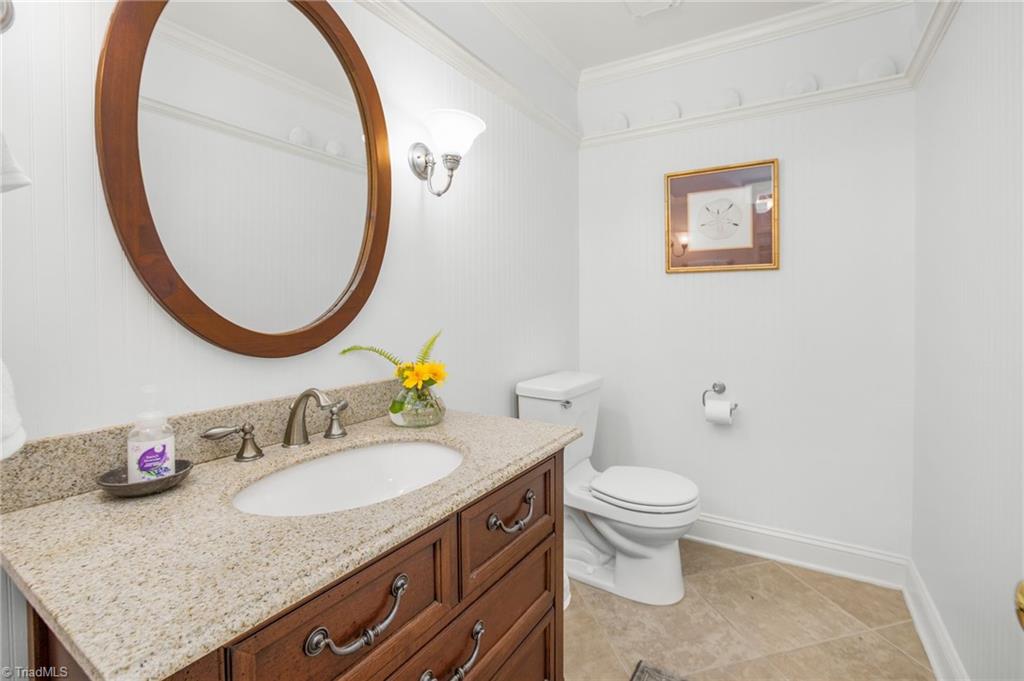 property viewer photo 18
