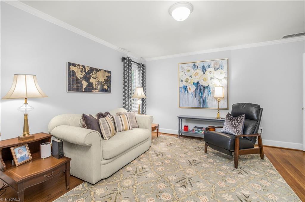 property viewer photo 26