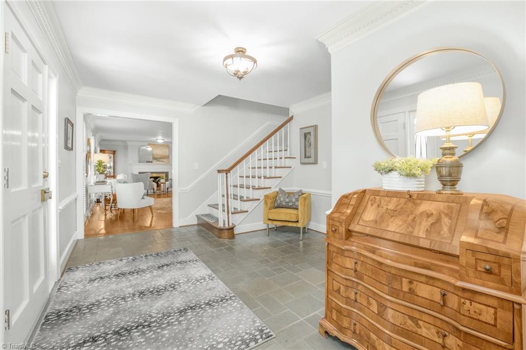property viewer photo 8