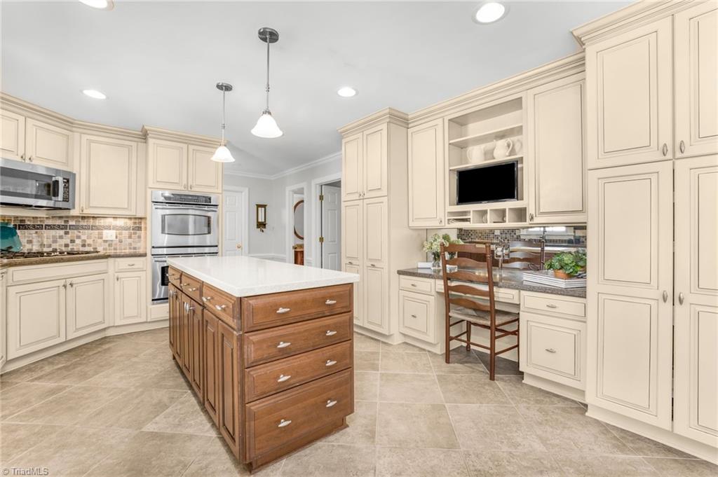 property viewer photo 9