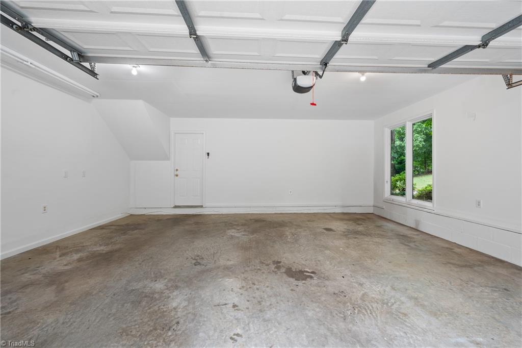 property viewer photo 37